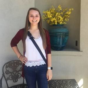 Meet your Posher, Hayley